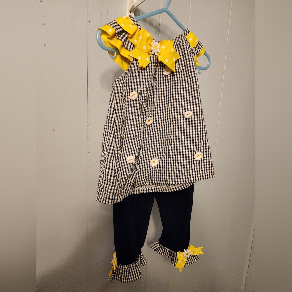 RARE ADDITIONS TWO PIECE SET, SIZE 12 month